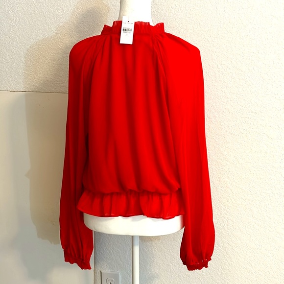 Ann Taylor long sleeve blouse. Red. Size M - Picture 2 of 7